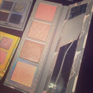 Kyliecosmetics weather highlight palette